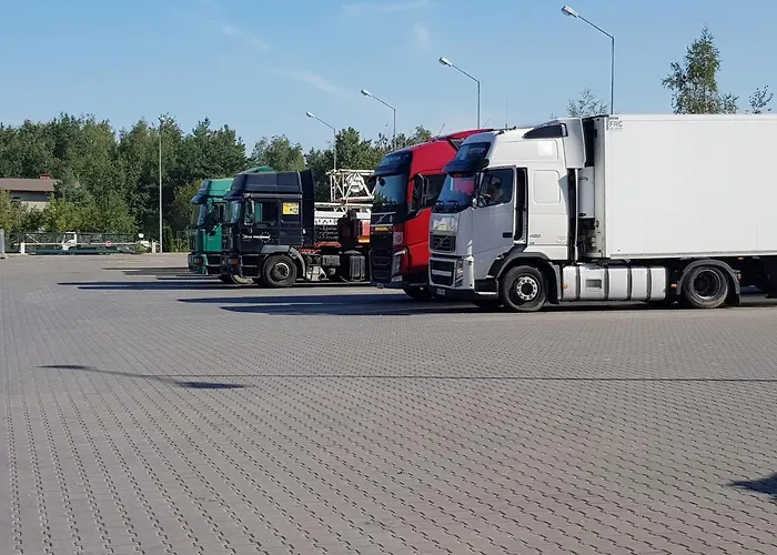 Gosciniec Biznesowy Hostel *